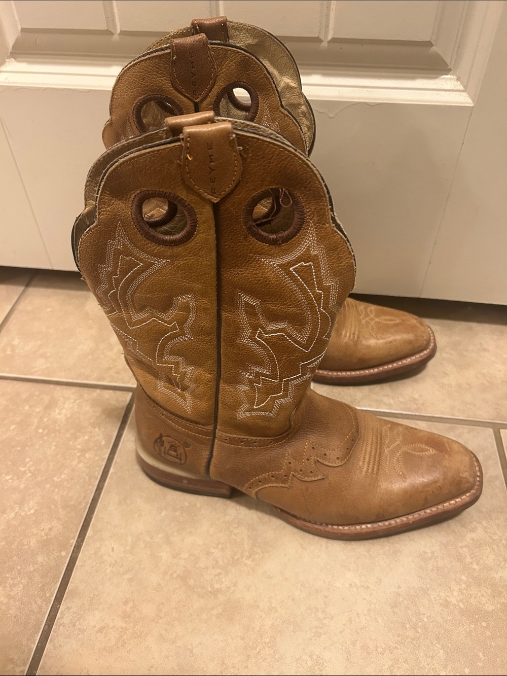 Reyme Tan Leather Western Cowboy Boots
